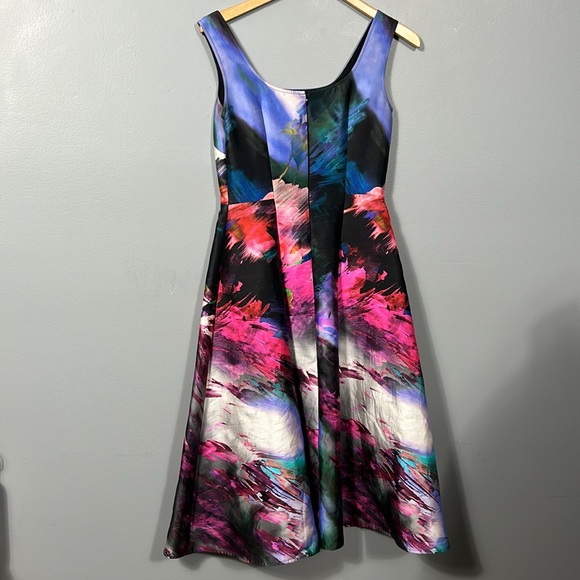 St. John Silk Cotton Printed Midi Length Colorful Fit and Flare Dress size 2 - Picture 8 of 15